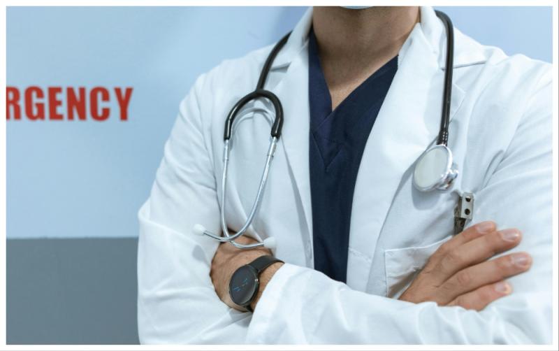 World-renowned Waterford surgeon to reveal frontline work in conflict zones at local event