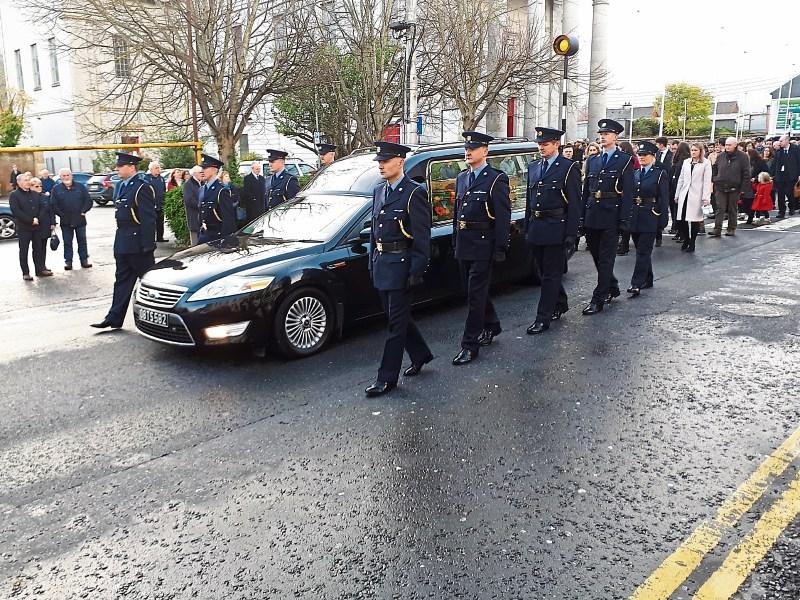 Tipperary says a sad farewell to Garda Martin Hopkins as colleagues form guard of honour for final journey
