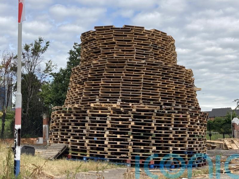 'A time of tension' - Sinn Féin minister appeals for calm ahead of Eleventh Night bonfires