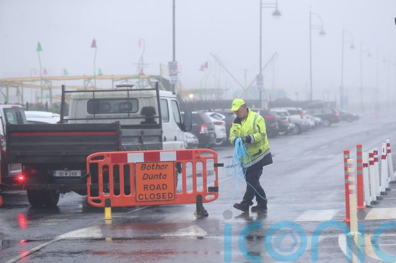 People urged to heed wind warnings ahead of &lsquo;particularly nasty&rsquo; Storm Isha